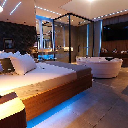 Savana (Adults Only) 리베이라오프레토 외부 사진
